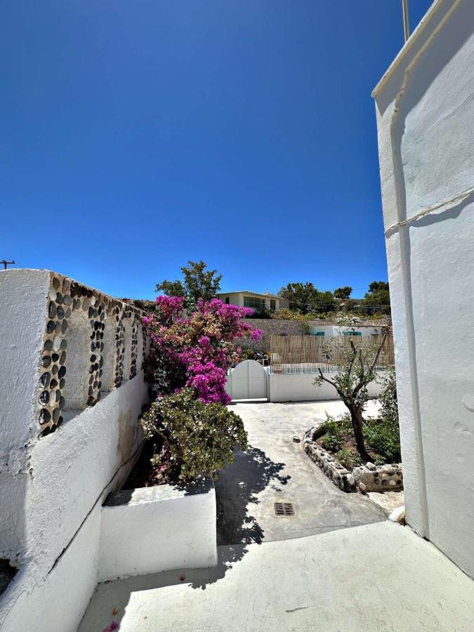Santorini Style Rooms Vóthon Exteriér fotografie